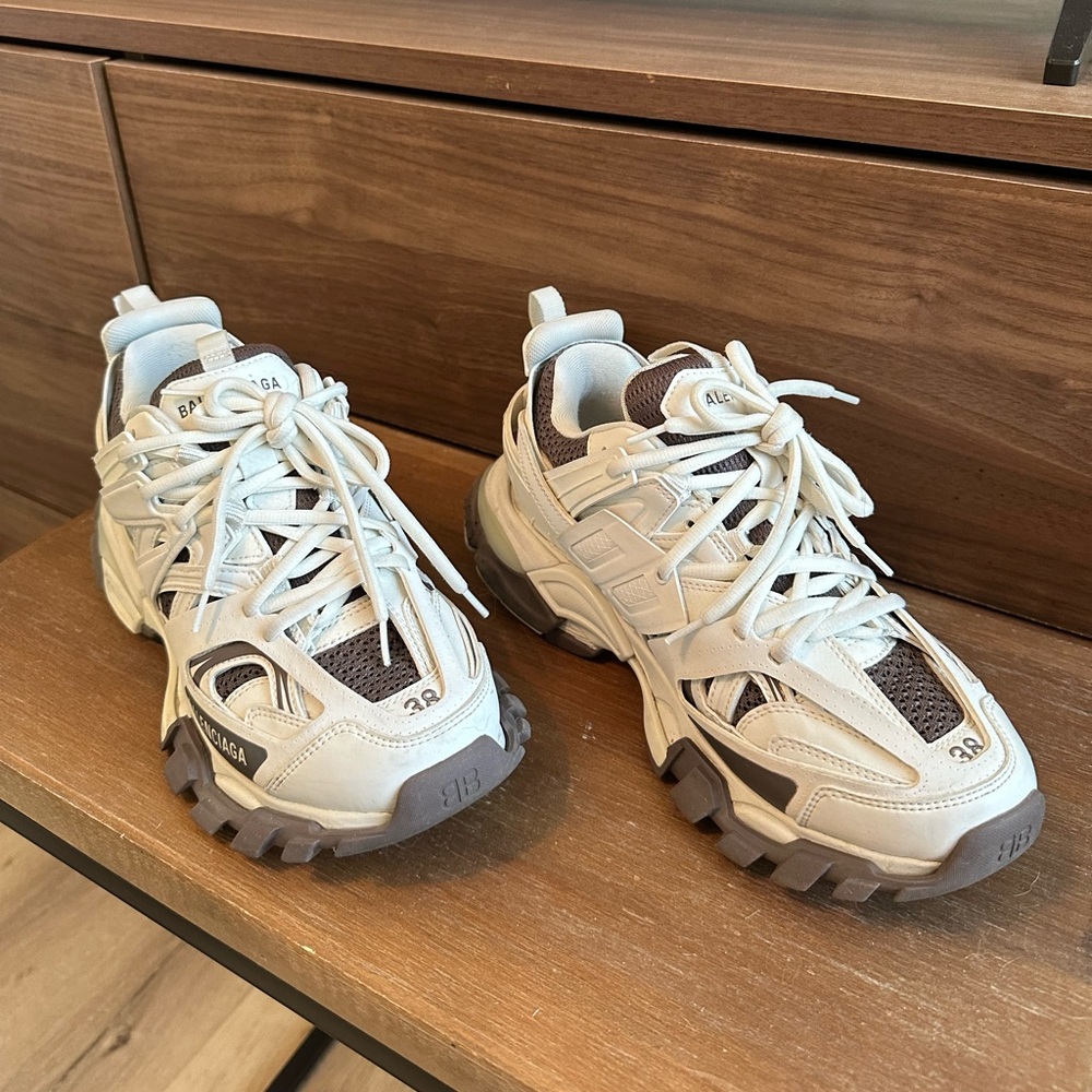Balenciaga White/Grey Leather and Fabric Track Sneakers
